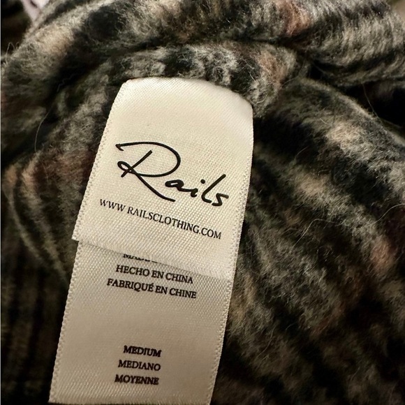 Rails Black and White Plaid Shacket with Oversized Fit - Picture 4 of 5